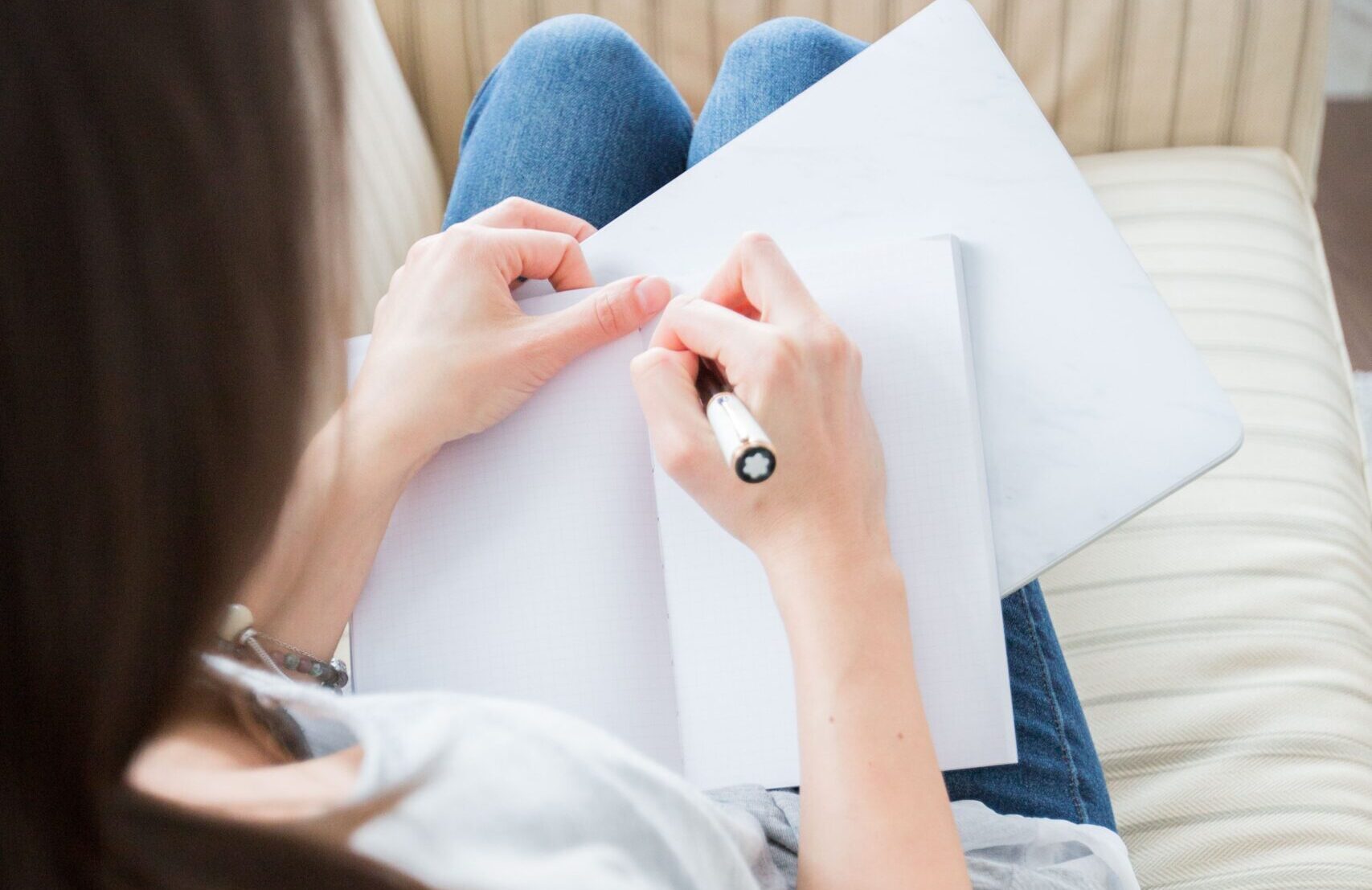 What is the right time to write a resume? This Guide to Writing an Effective Resume